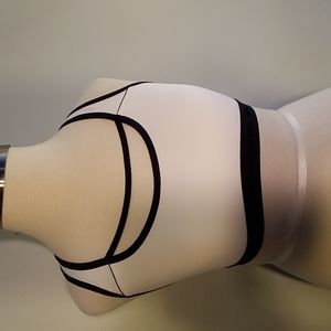 3/$25 SHOCK ABSORBER SPORTS BRA 34B white black Medium Support Yoga